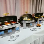 Royal Class Hotel