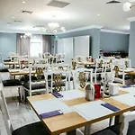 Royal Class Hotel