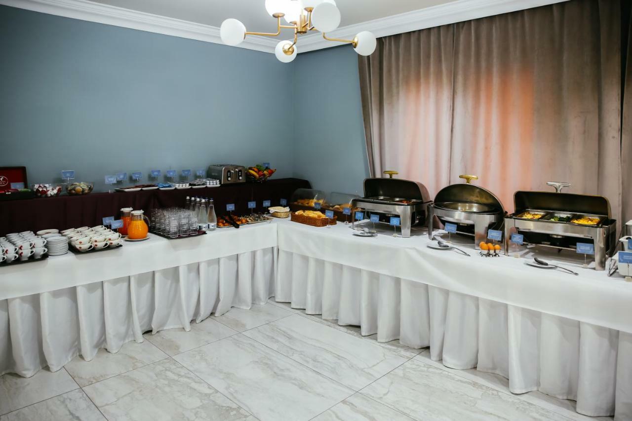 Royal Class